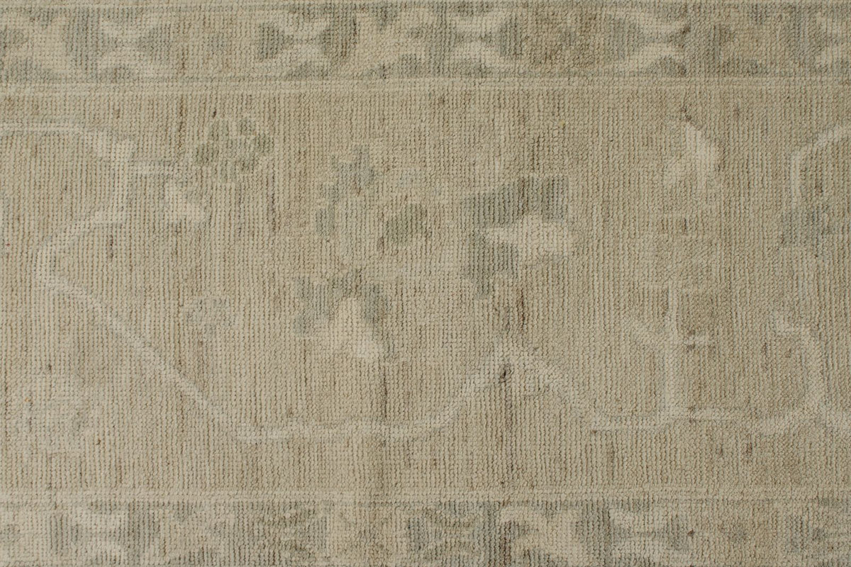 10x14 Ivory and Beige Turkish Oushak Rug