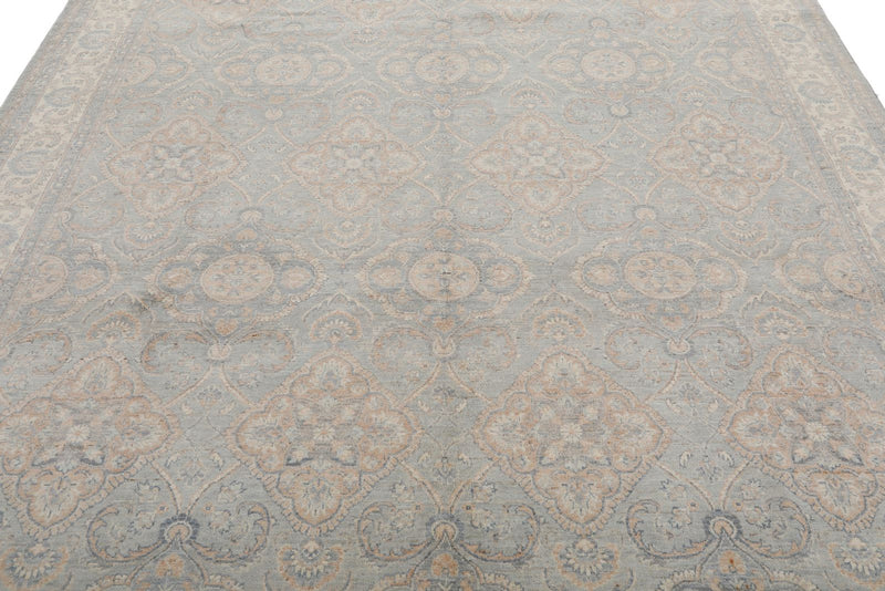 8x10 Gray and Ivory Turkish Persian Rug