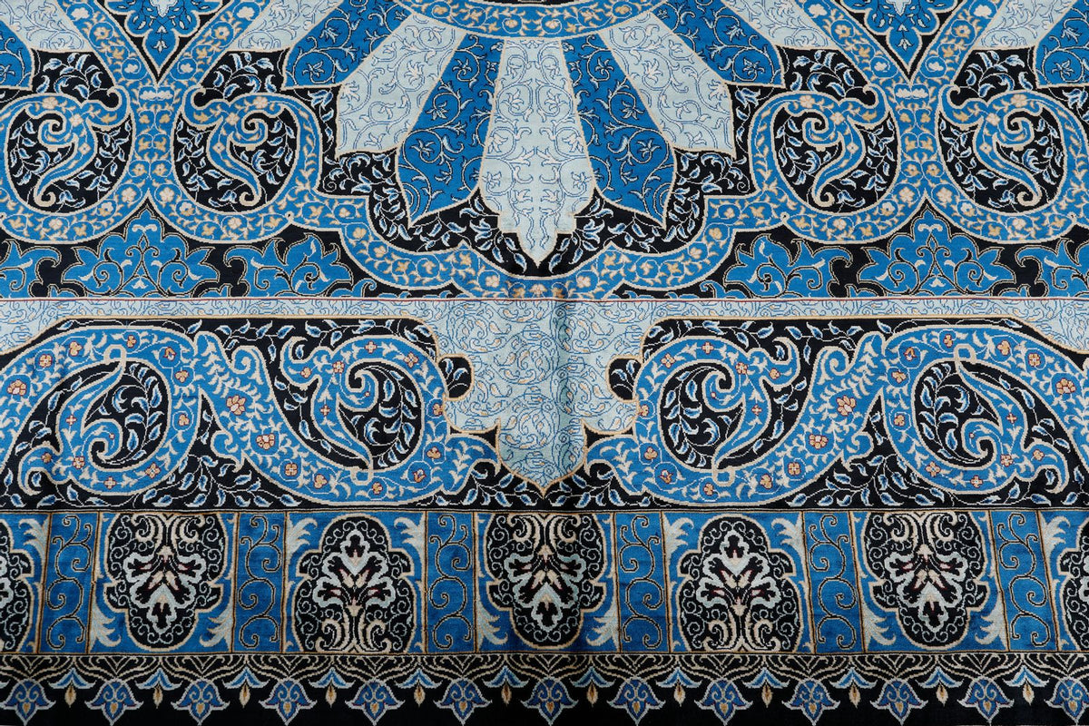 8x11 Blue and Black Turkish Silk Rug