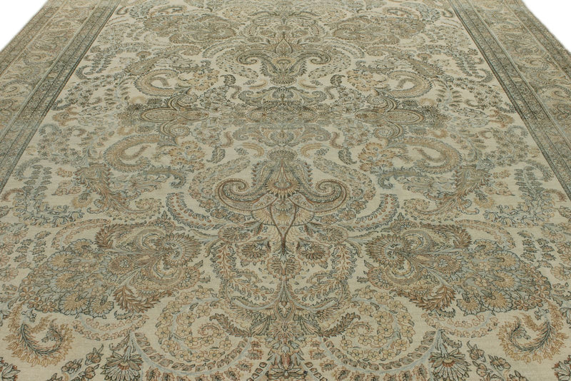 10x18 Ivory and Multicolor Turkish Oushak Rug