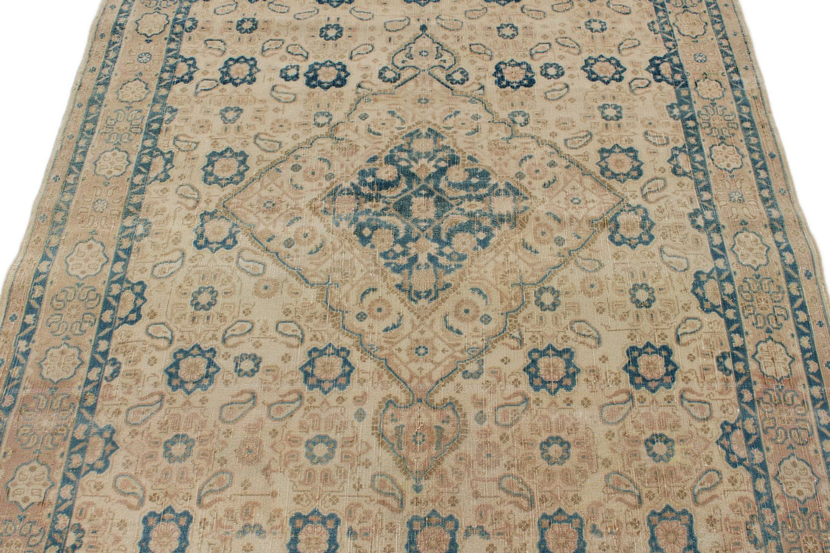 5x7 Ivory and Multicolor Turkish Tribal Rug
