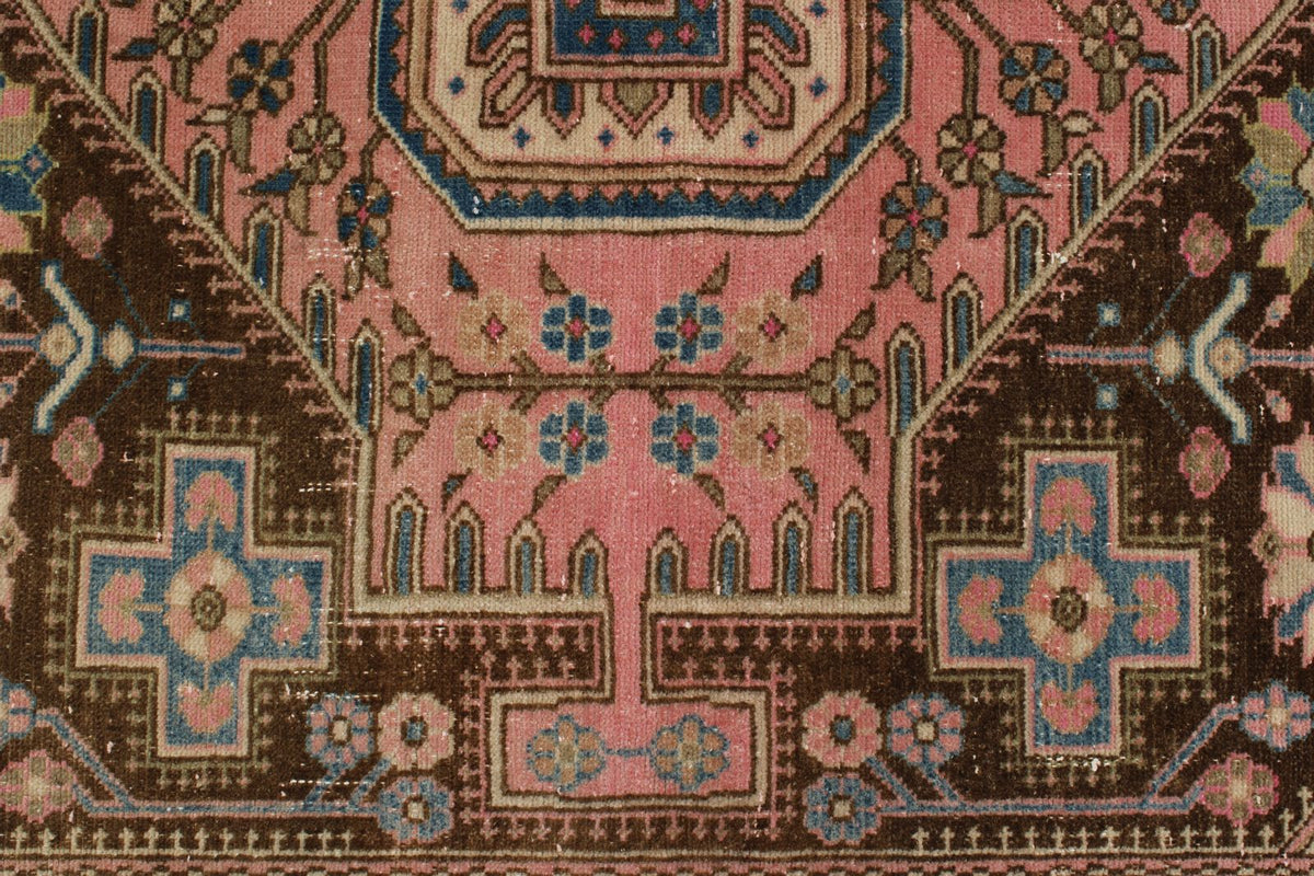 4x6 Pink and Blue Persian Traditional Rug