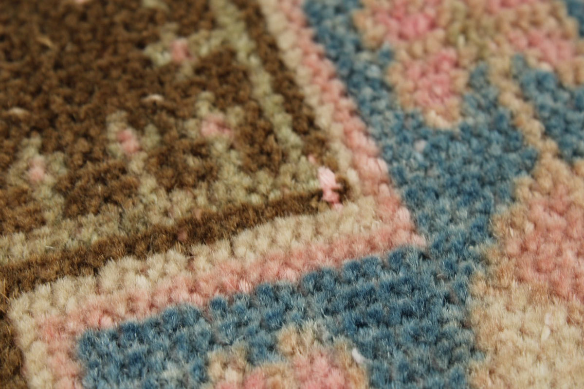 4x6 Pink and Blue Persian Traditional Rug