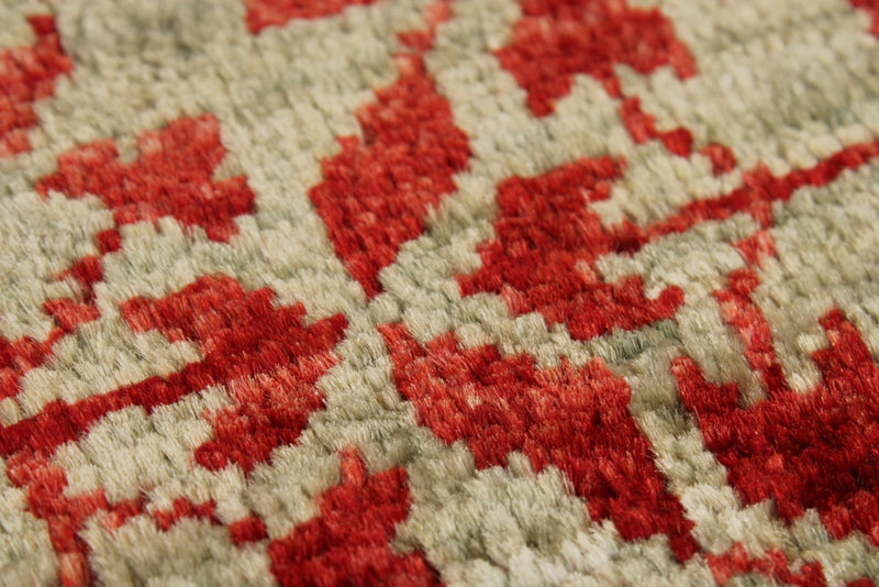 8x10 Multicolor and Ivory Turkish Tribal Rug