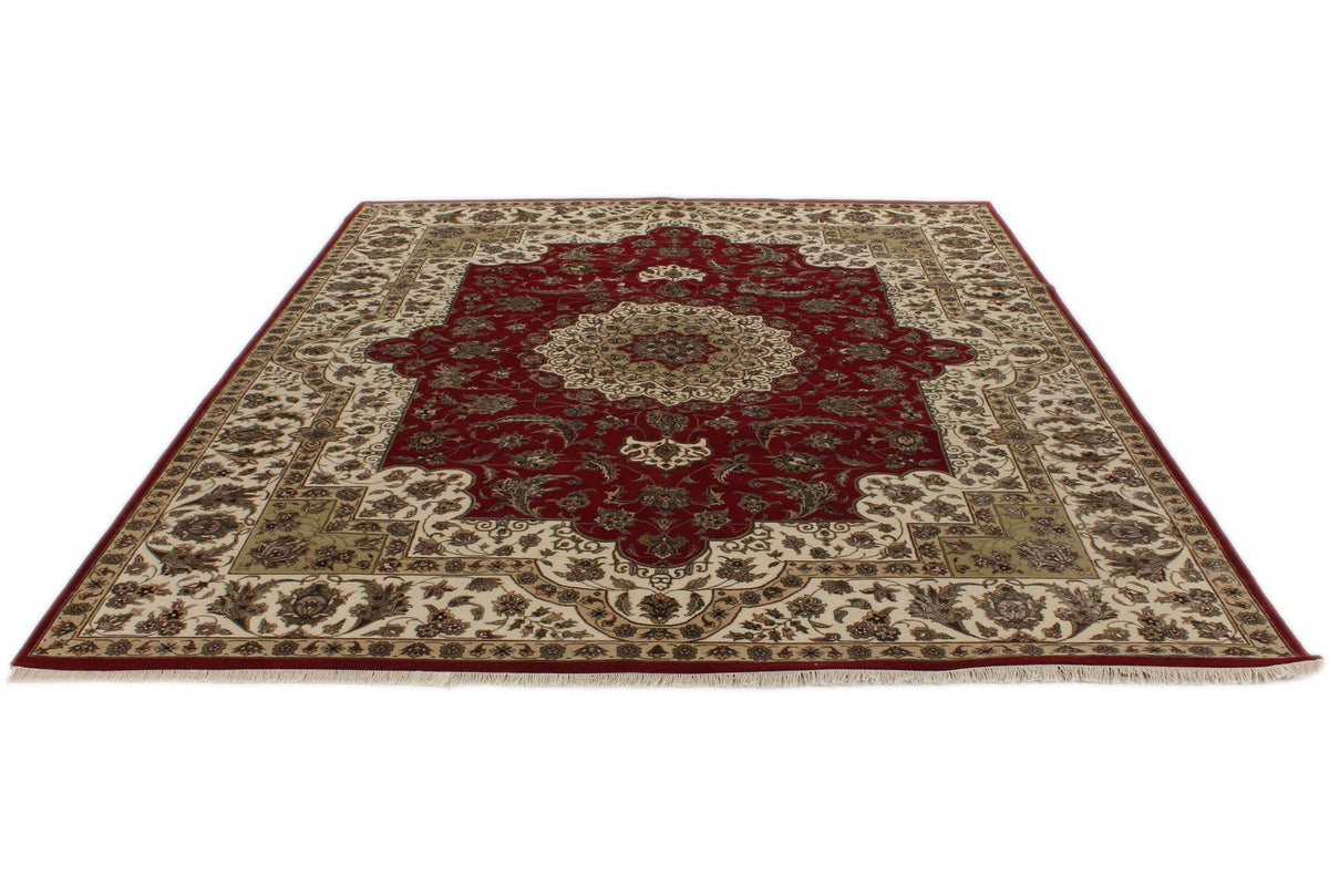 8x10 Red and Ivory Turkish Silk Rug