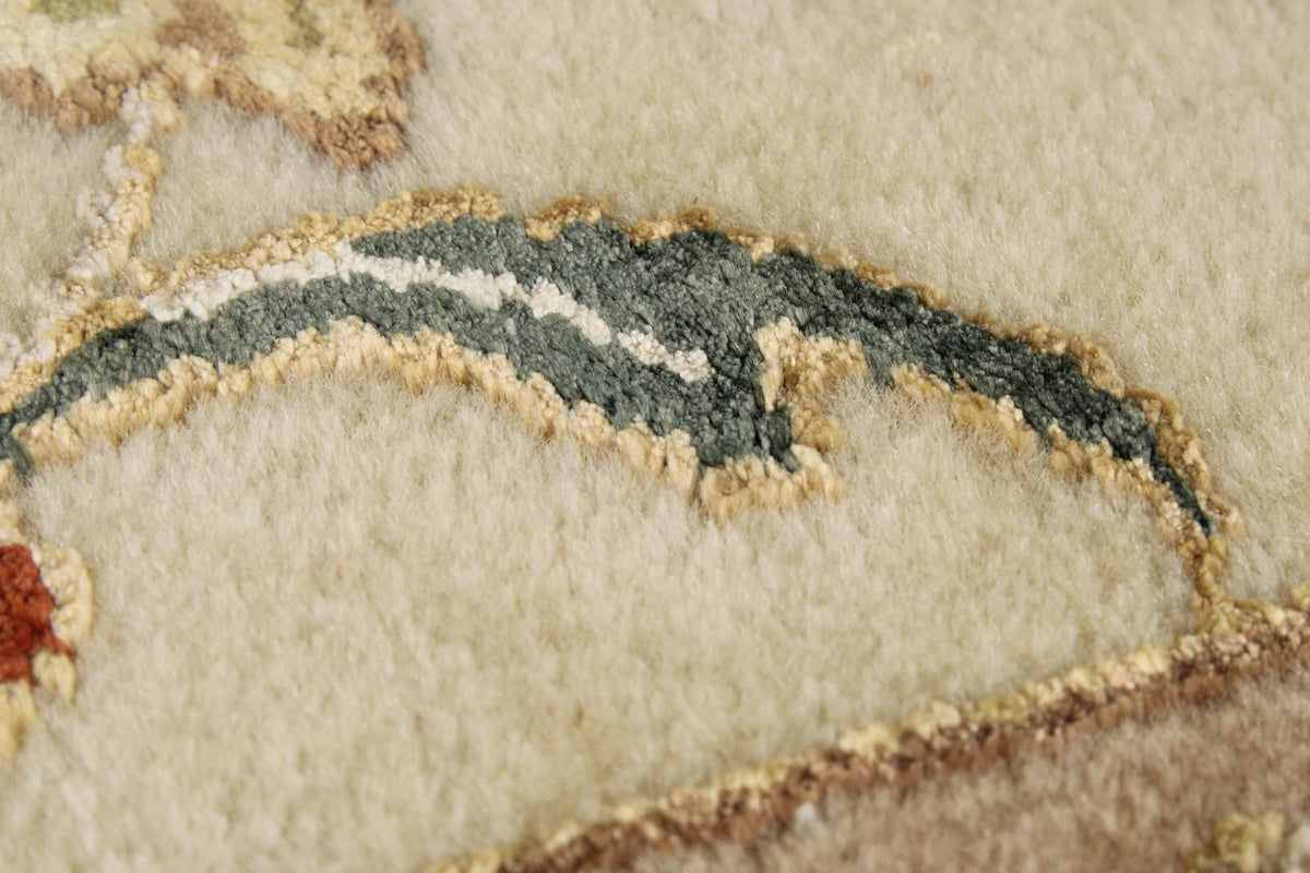 8x10 Gray and Ivory Turkish Silk Rug