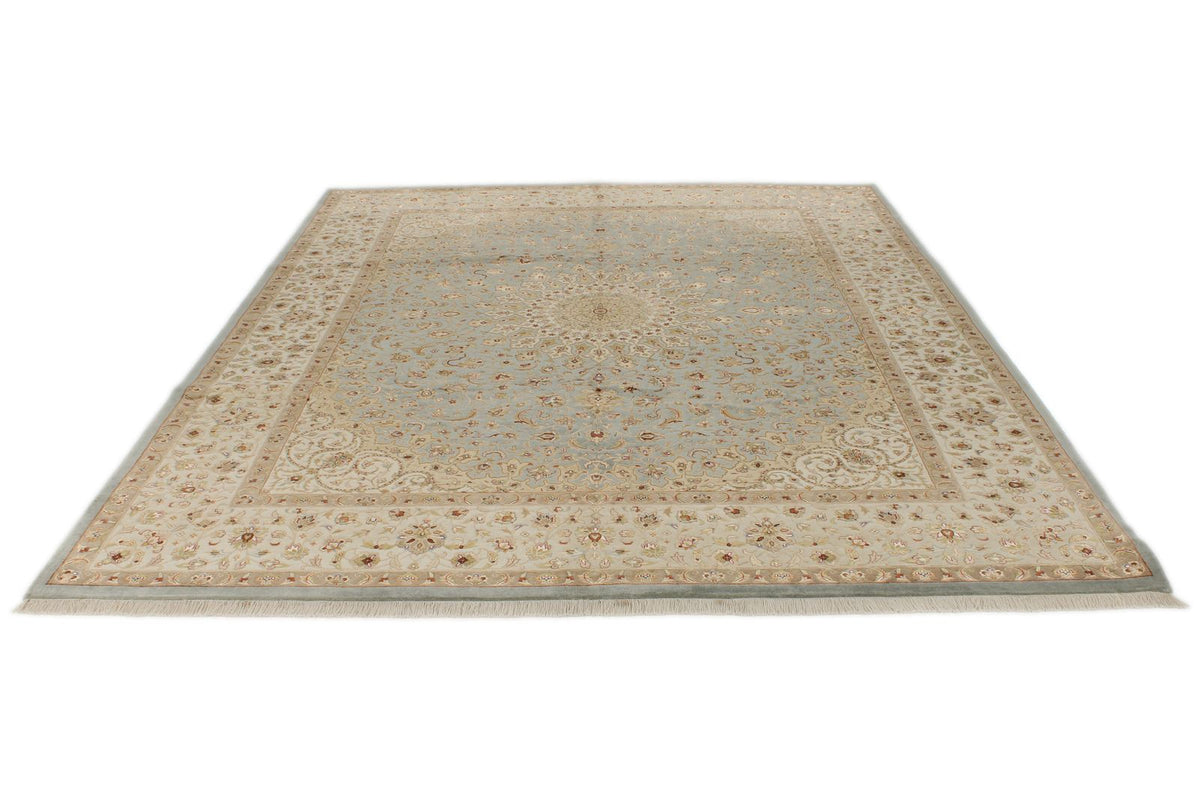 8x10 Light Blue and Ivory Turkish Silk Rug