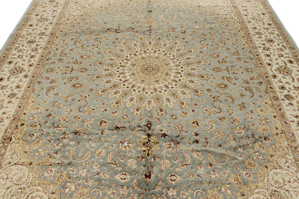 8x10 Light Blue and Ivory Turkish Silk Rug