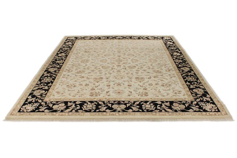 8x10 Black and Ivory Turkish Silk Rug