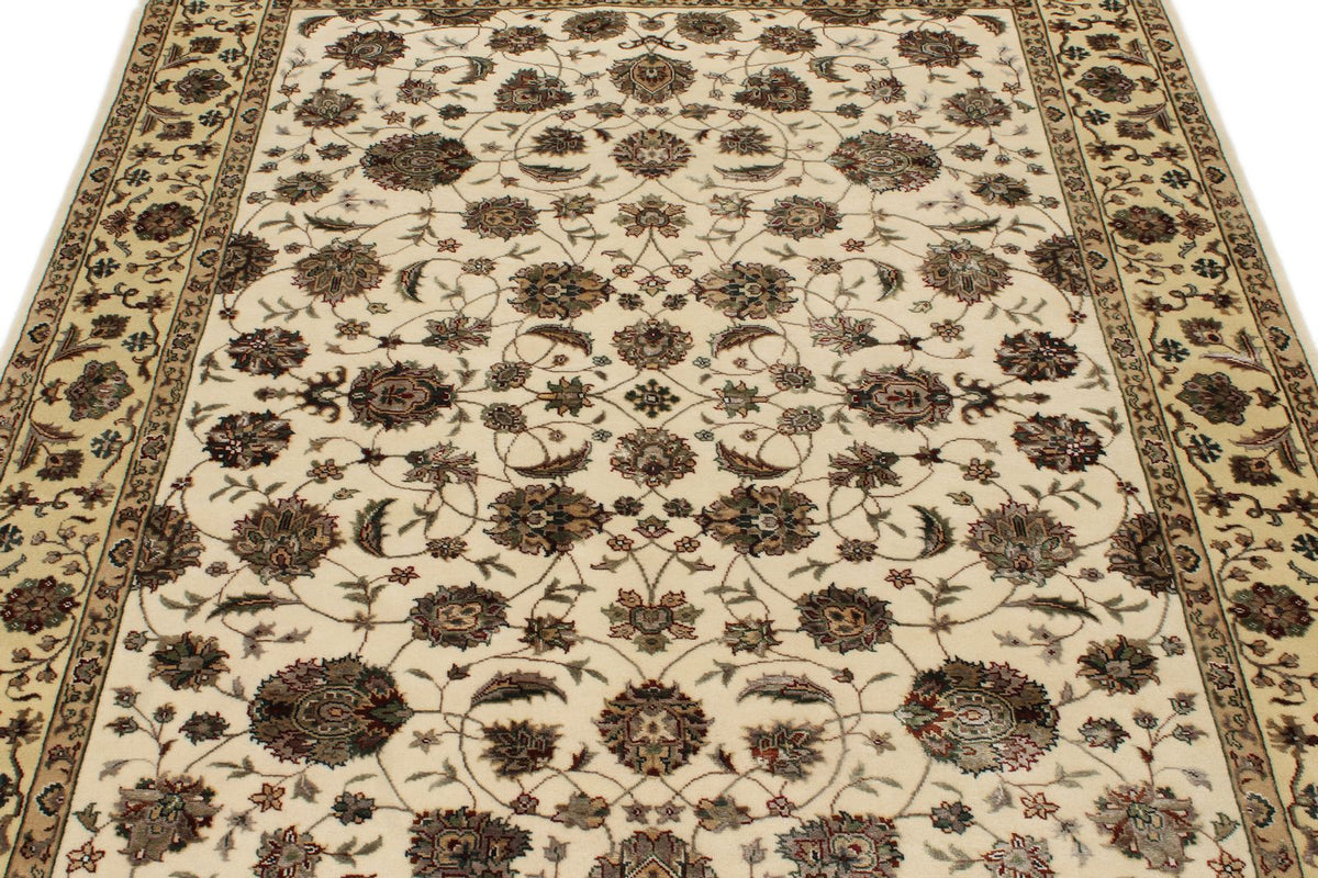 5x7 Ivory and Beige Turkish Silk Rug