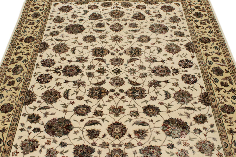 5x7 Ivory and Beige Turkish Silk Rug
