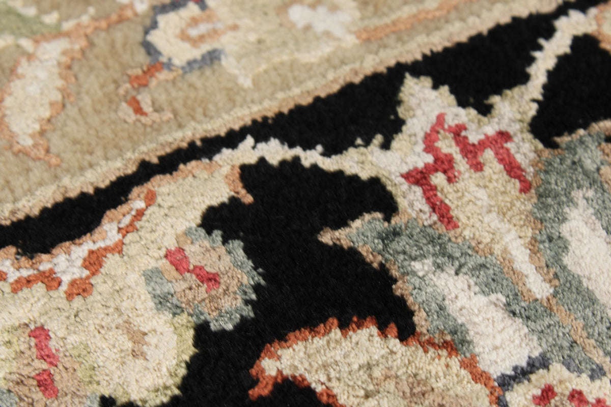5x7 Black and Black Turkish Silk Rug