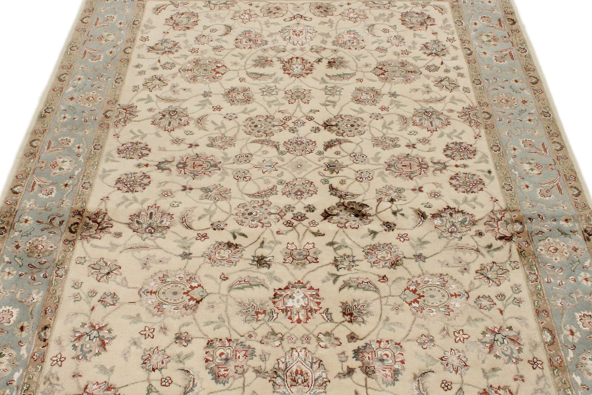 5x7 Ivory and Light Blue  Turkish Silk Rug
