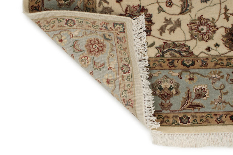 5x7 Ivory and Light Blue  Turkish Silk Rug