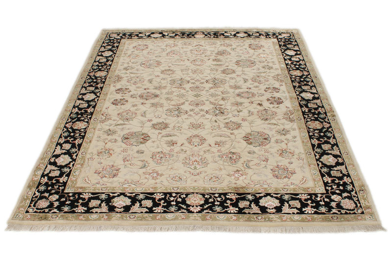 5x7 Ivory and Black Turkish Silk Rug