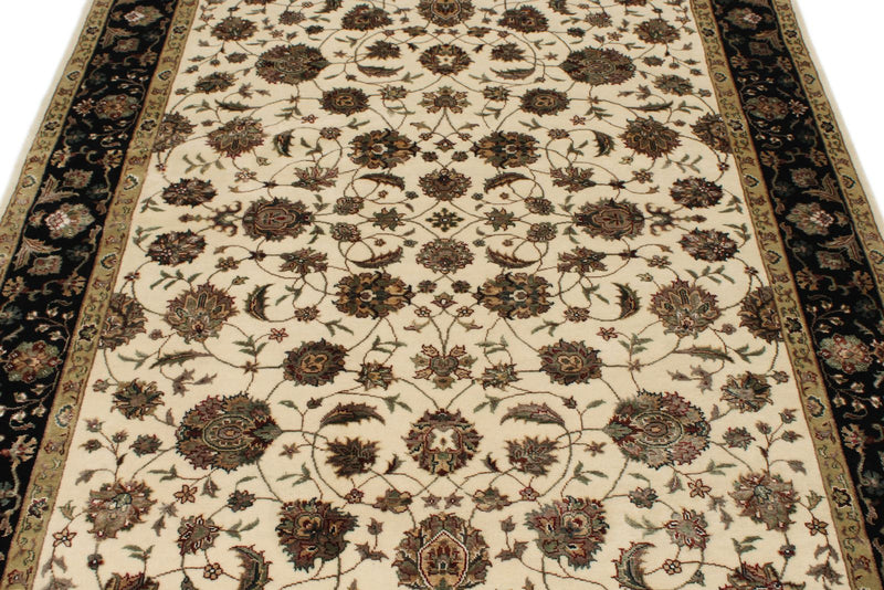 5x7 Ivory and Black Turkish Silk Rug