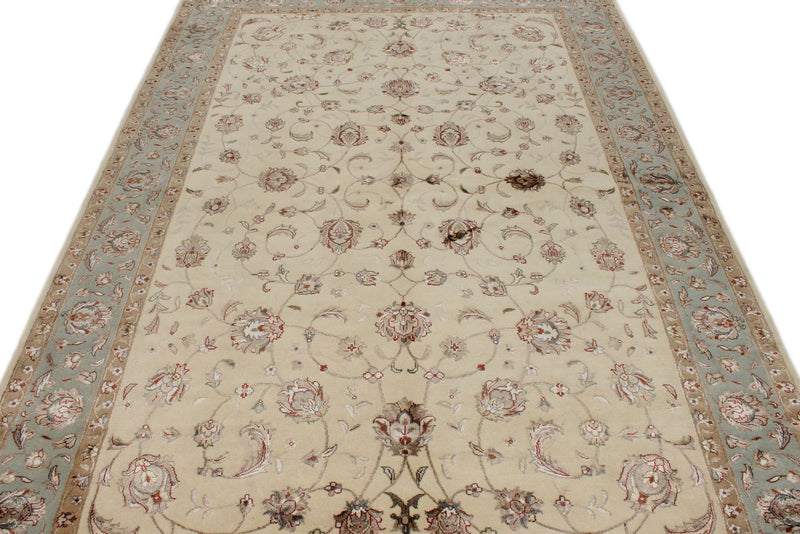 6x9 Ivory and Light Blue Turkish Silk Rug