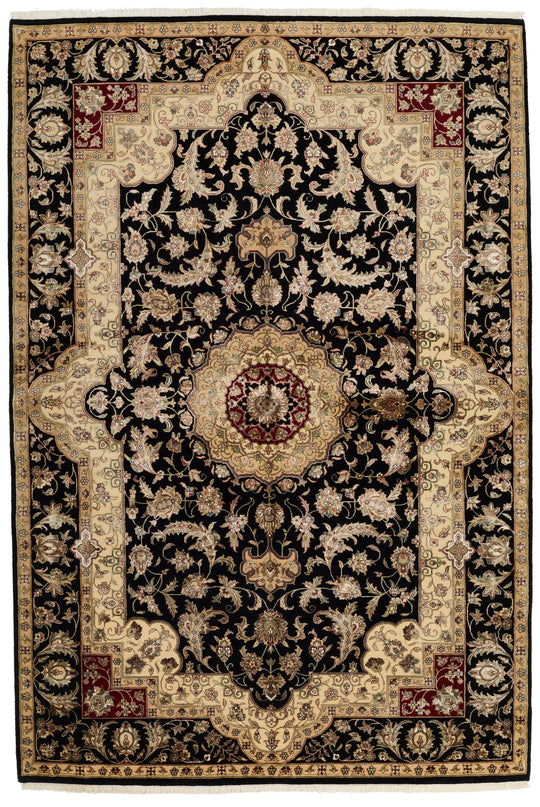 6x6 Black and Black Turkish Silk Rug