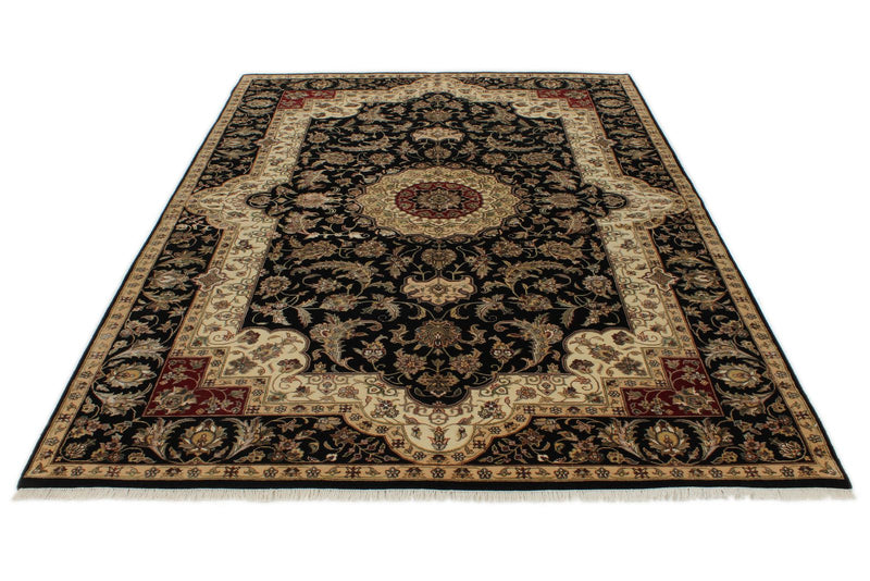 6x6 Black and Black Turkish Silk Rug