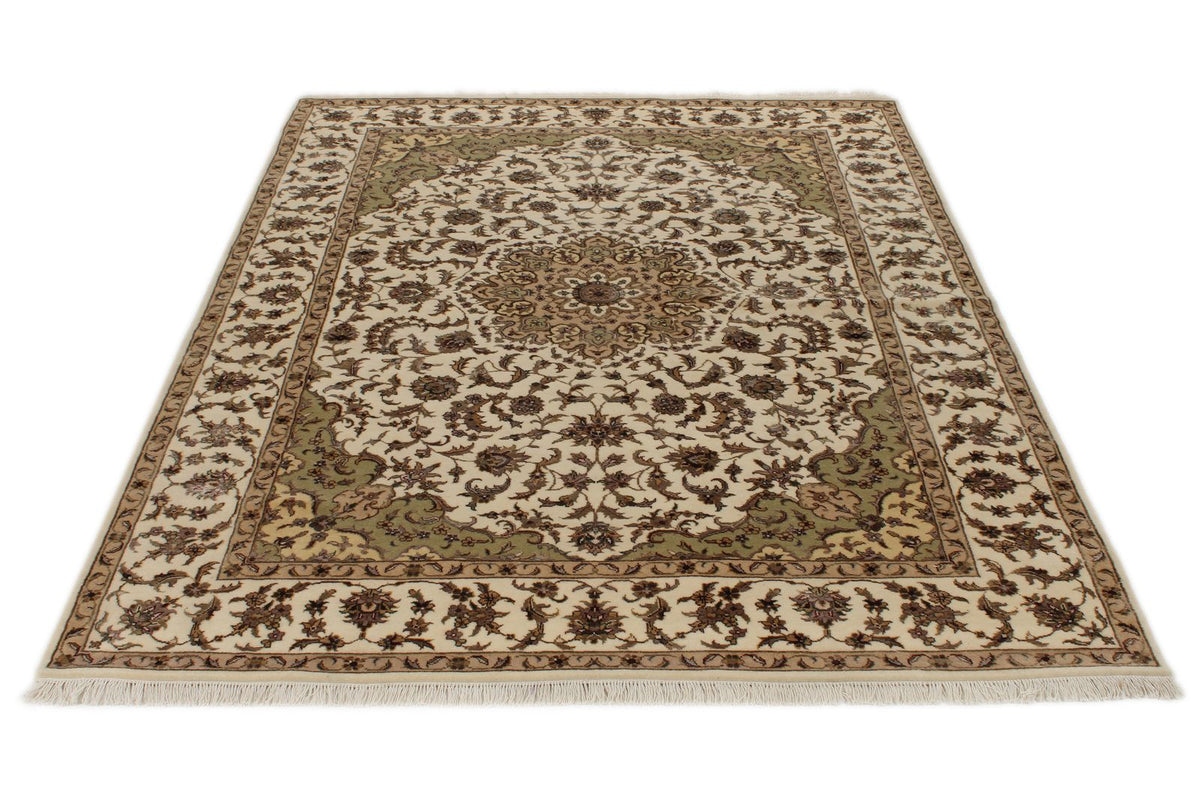 5x7 Ivory and Ivory Turkish Silk Rug