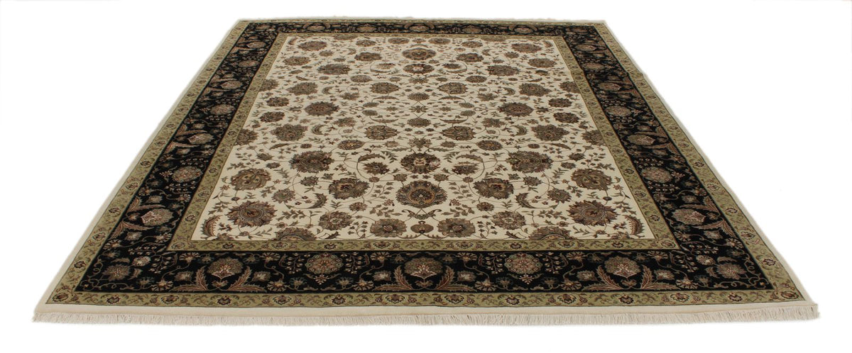 8x10 Ivory and Black Turkish Silk Rug
