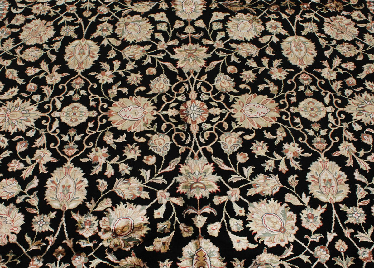 8x10 Black and Ivory Turkish Silk Rug