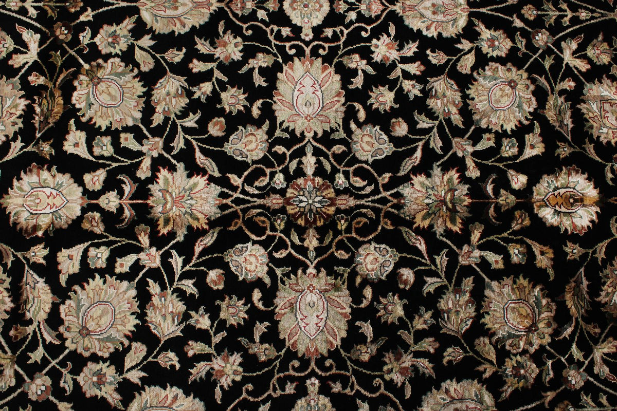 8x10 Black and Ivory Turkish Silk Rug