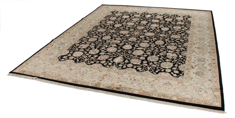 8x10 Black and Ivory Turkish Silk Rug
