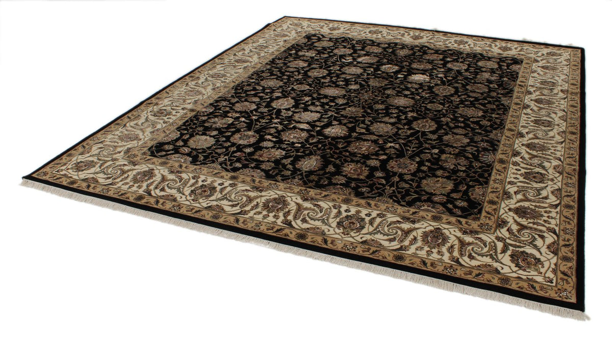 8x10 Black and Ivory Turkish Silk Rug