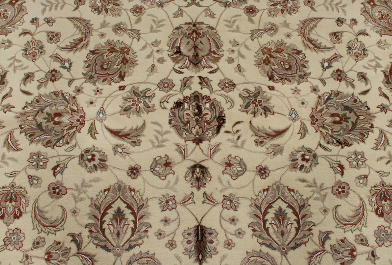8x10 Ivory and Gold Turkish Silk Rug