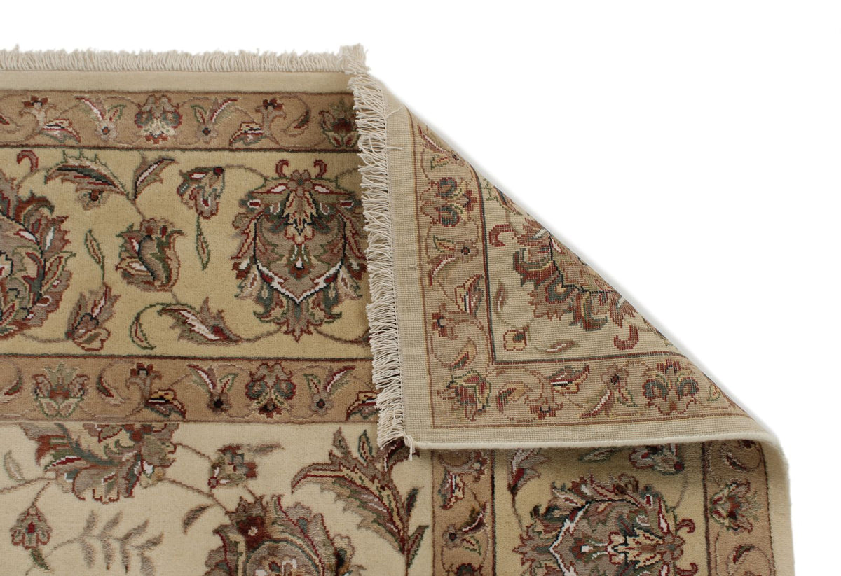 8x10 Ivory and Gold Turkish Silk Rug