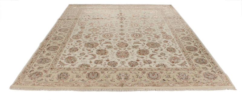 8x10 Ivory and Gold Turkish Silk Rug