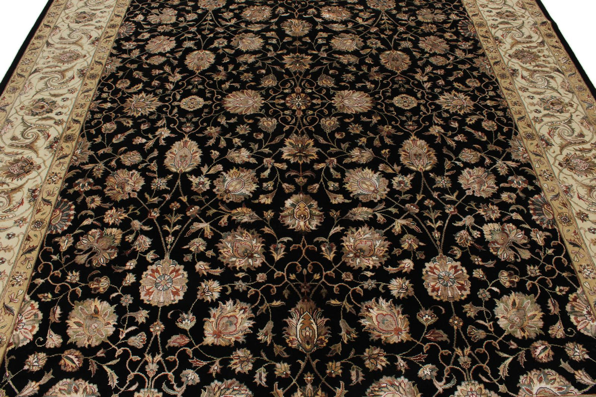 8x10 Black and Ivory Turkish Silk Rug