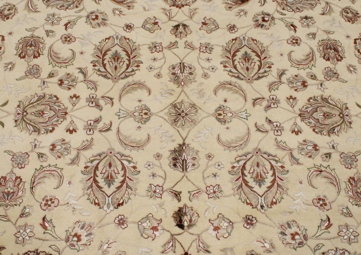 8x10 Ivory and Beige Turkish Silk Rug