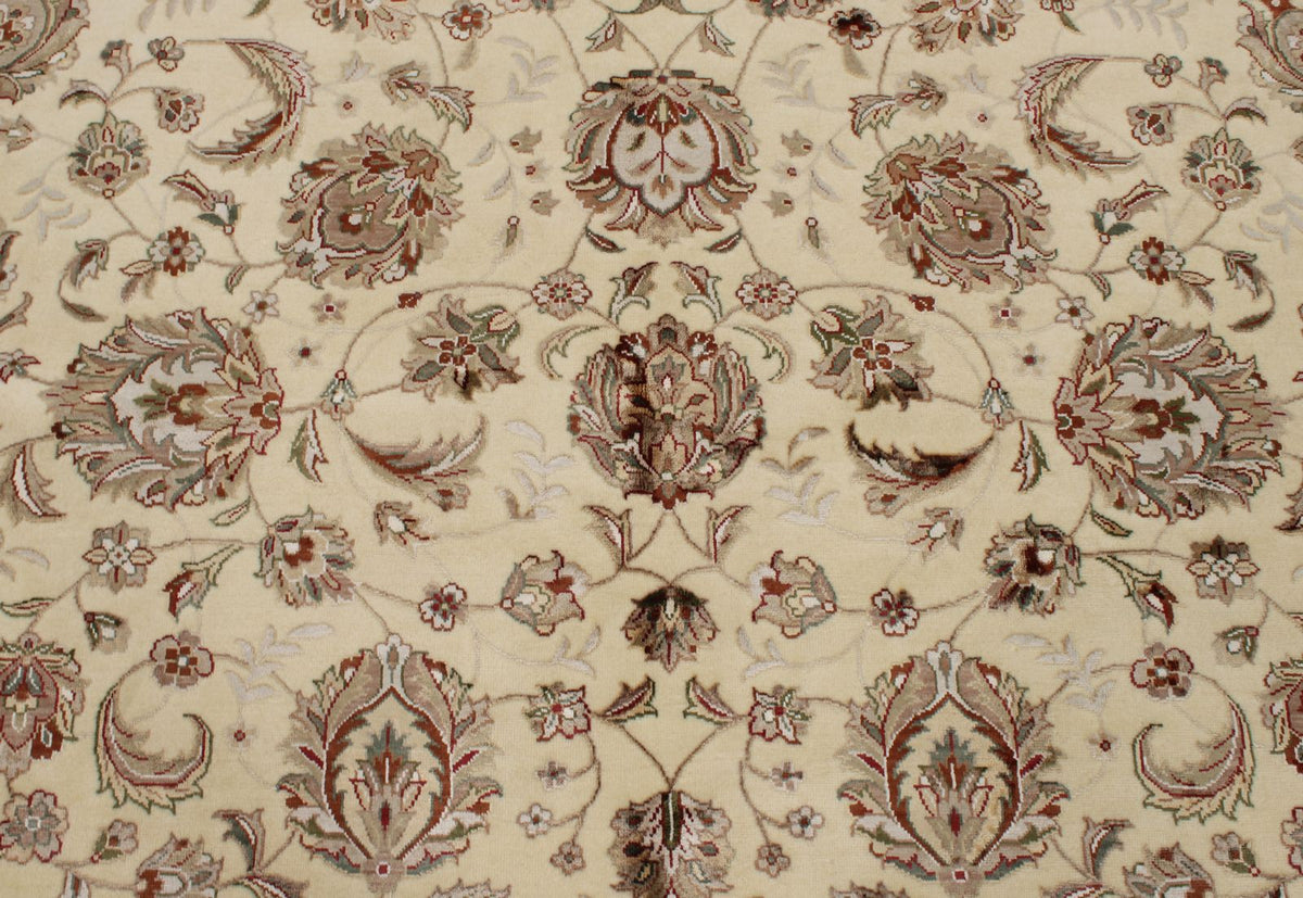 8x10 Ivory and Beige Turkish Silk Rug