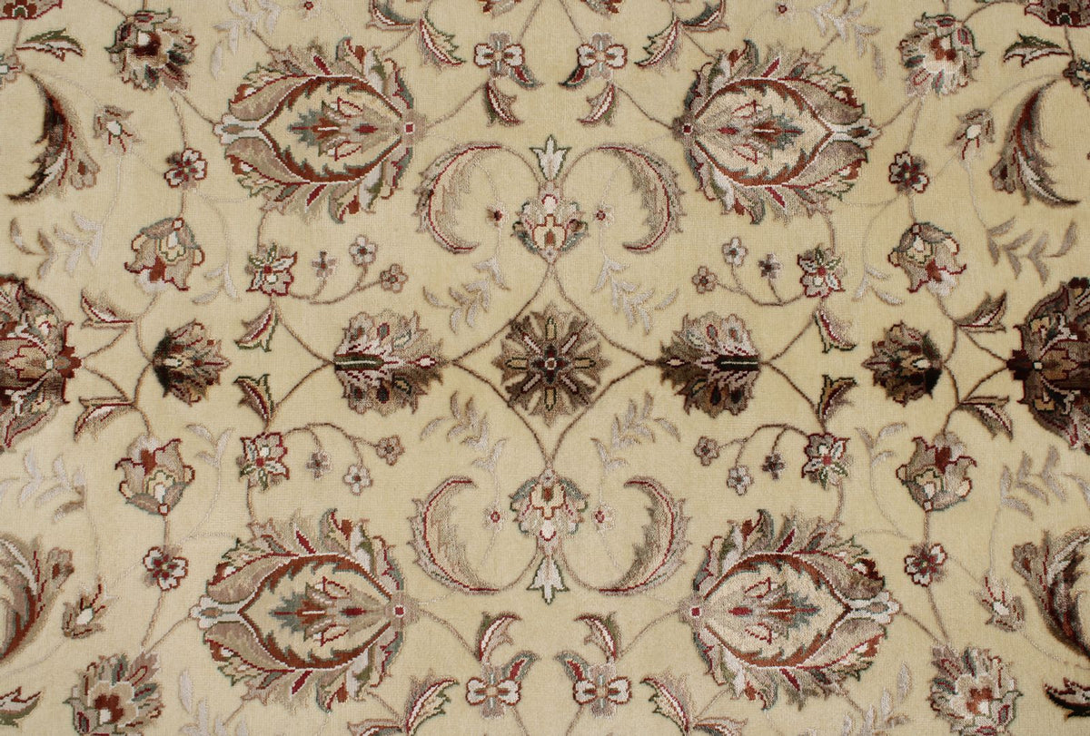 8x10 Ivory and Beige Turkish Silk Rug