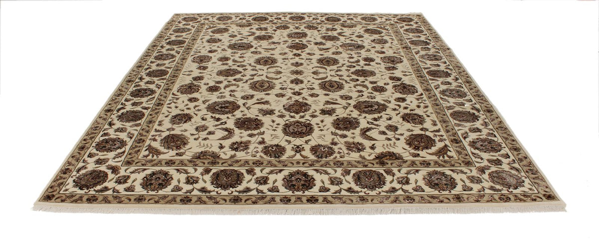 8x10 Ivory and Beige Turkish Silk Rug