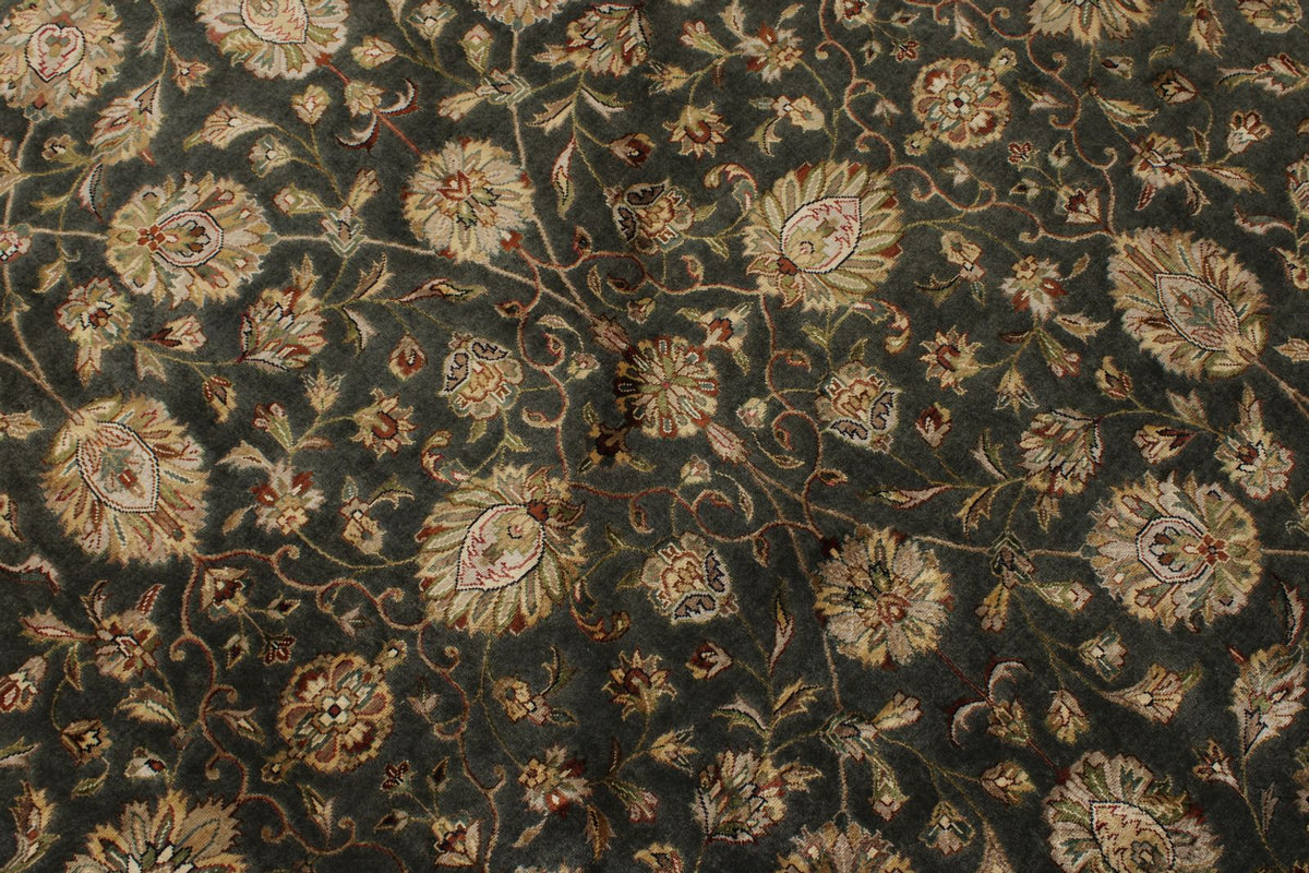 8x8 Gray and Ivory Turkish Silk Rug