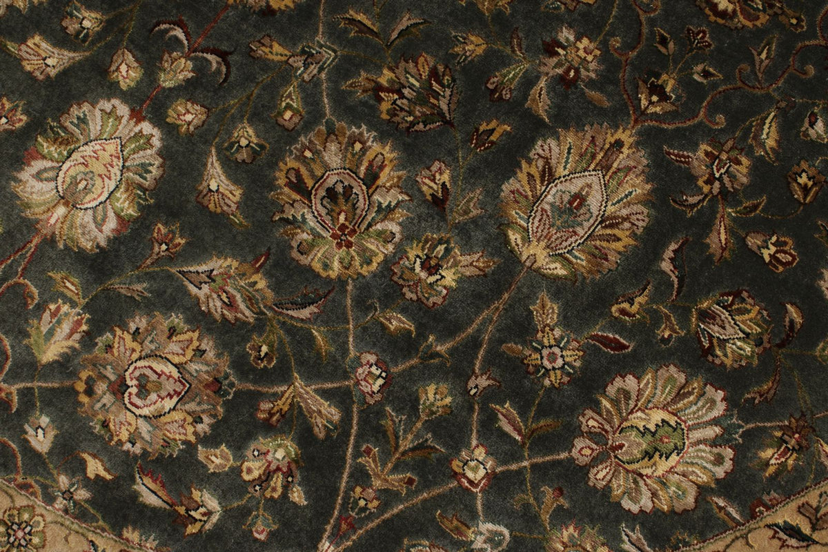 8x8 Gray and Ivory Turkish Silk Rug