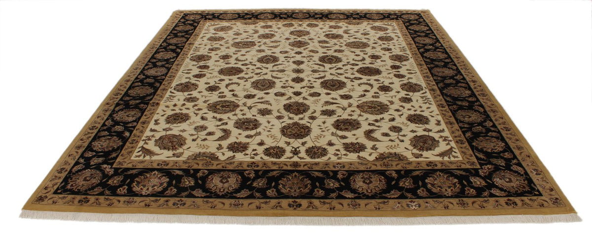 8x10 Ivory and Black Turkish Silk Rug