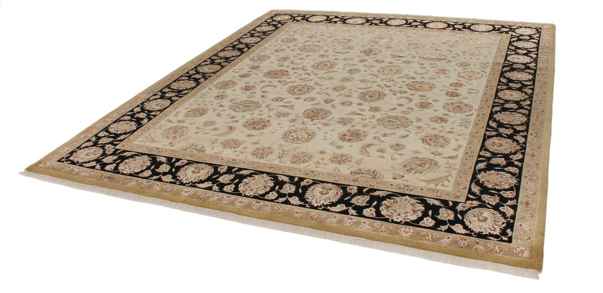 8x10 Ivory and Black Turkish Silk Rug