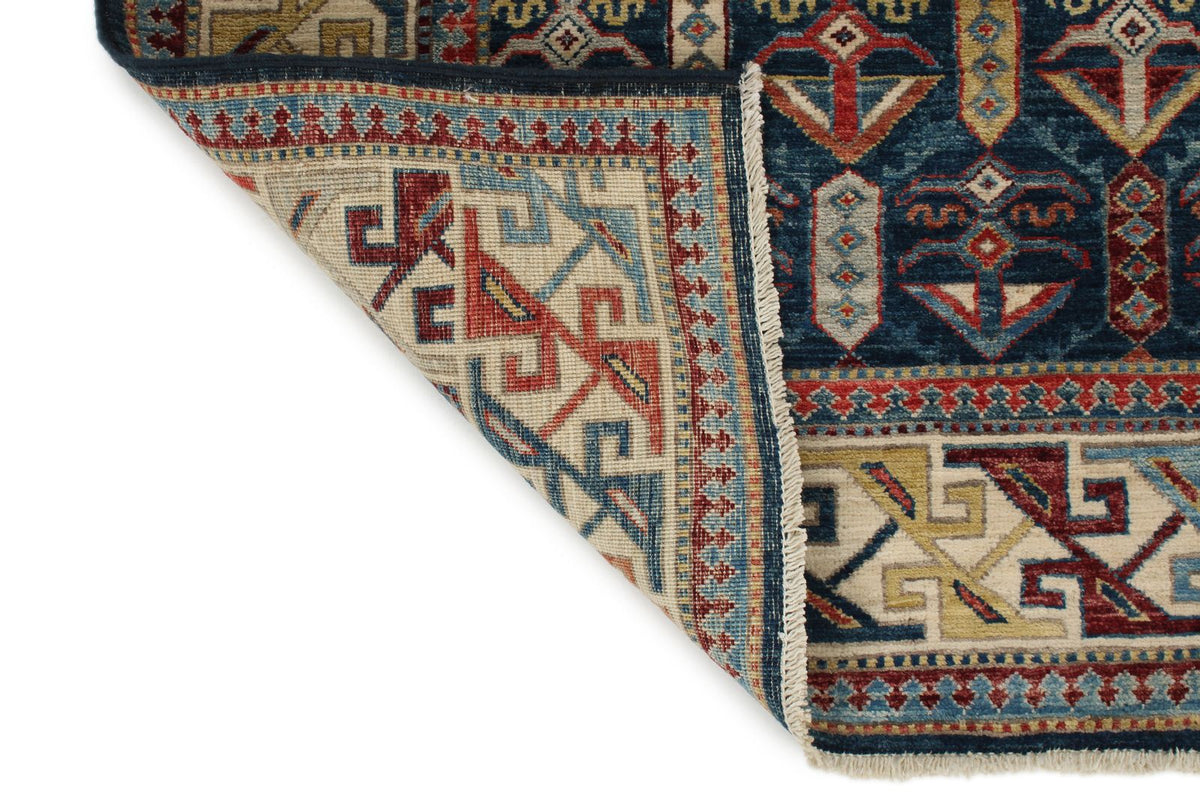 5x7 Navy and Ivory Traditional Rug