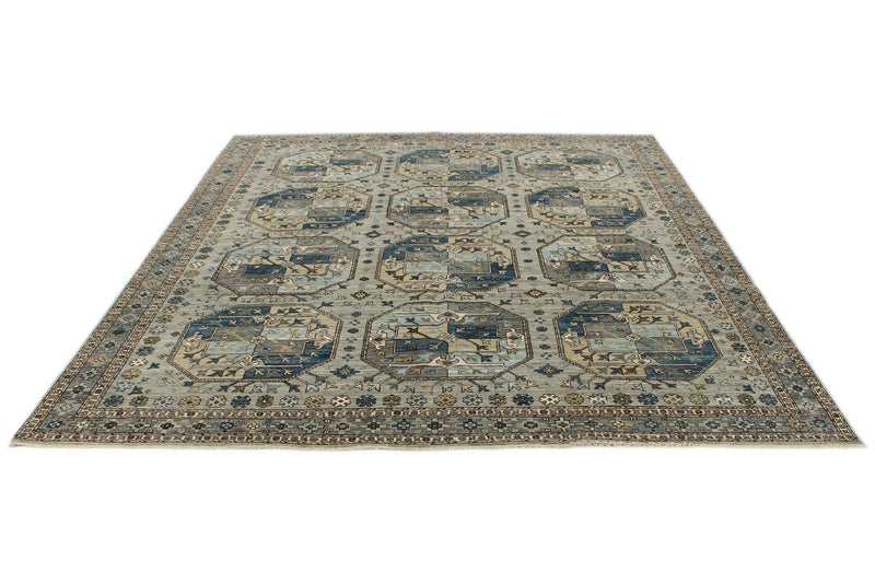 8x10 Gray and Gray Traditional Rug