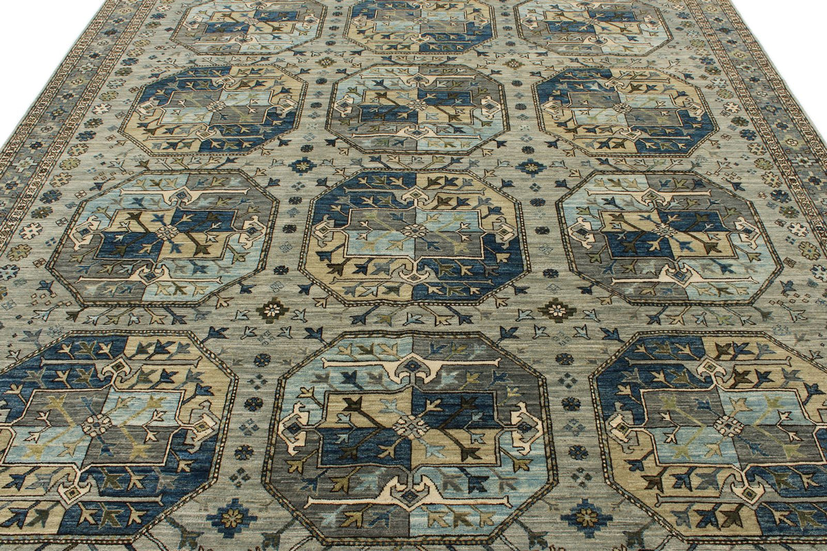 8x10 Gray and Gray Traditional Rug