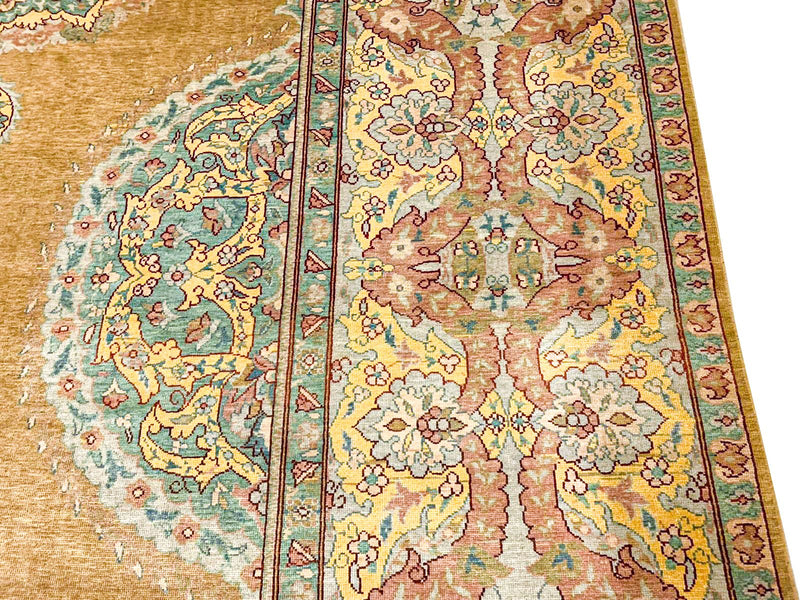 17x25 Gold and Ivory Turkish Oushak Rug