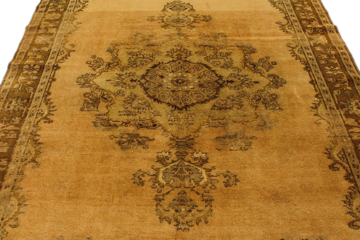 6x11 Ivory and Brown Turkish Tribal Rug