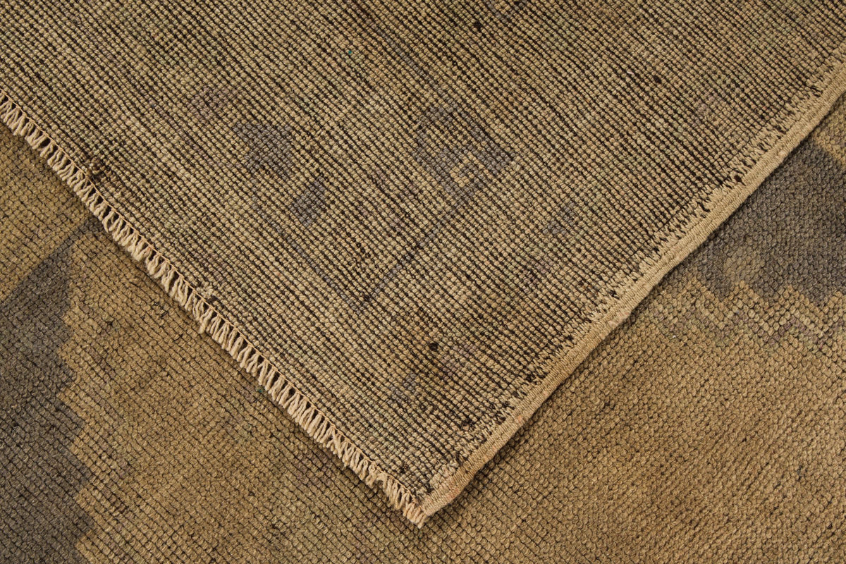 4x7 Ivory Turkish Tribal Rug