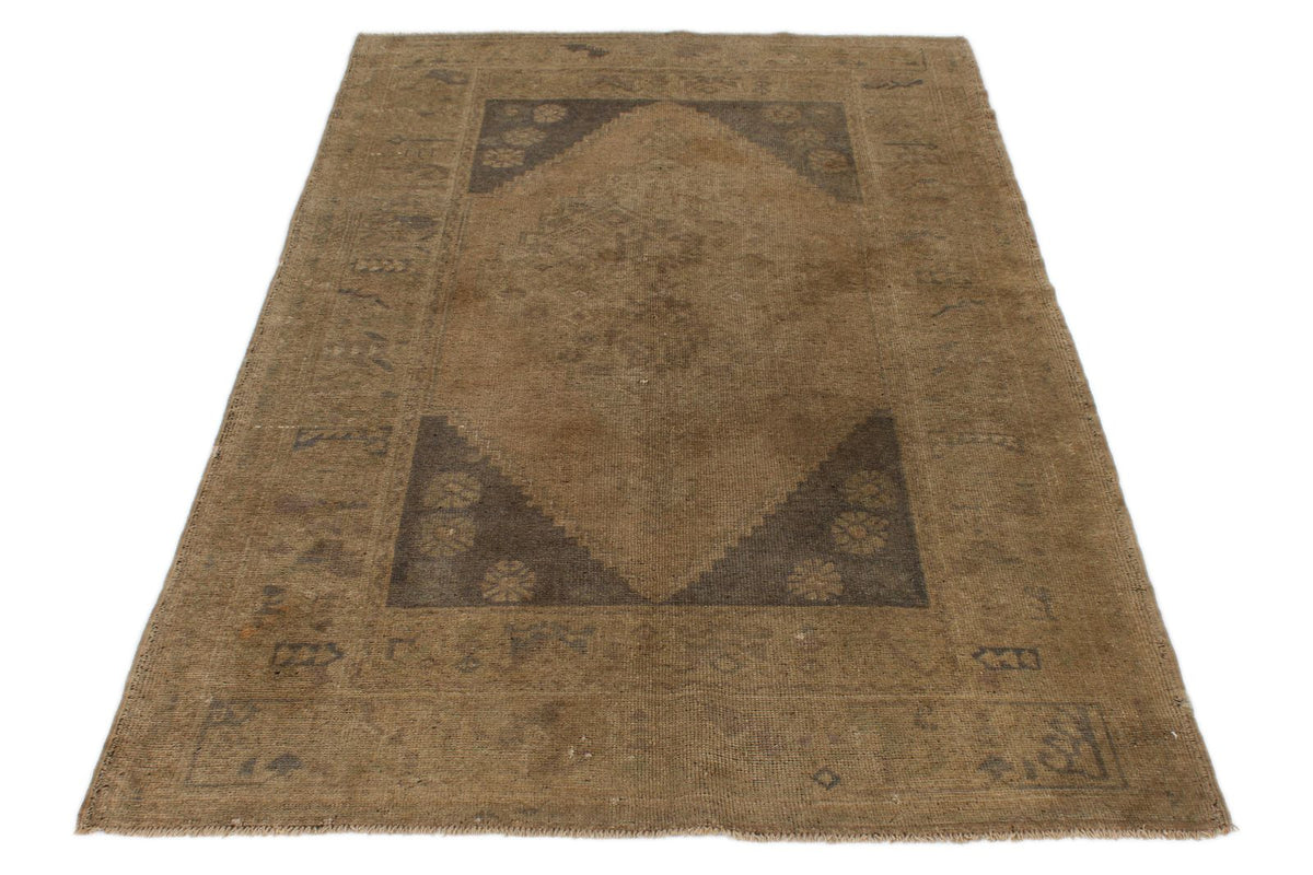4x7 Ivory Turkish Tribal Rug