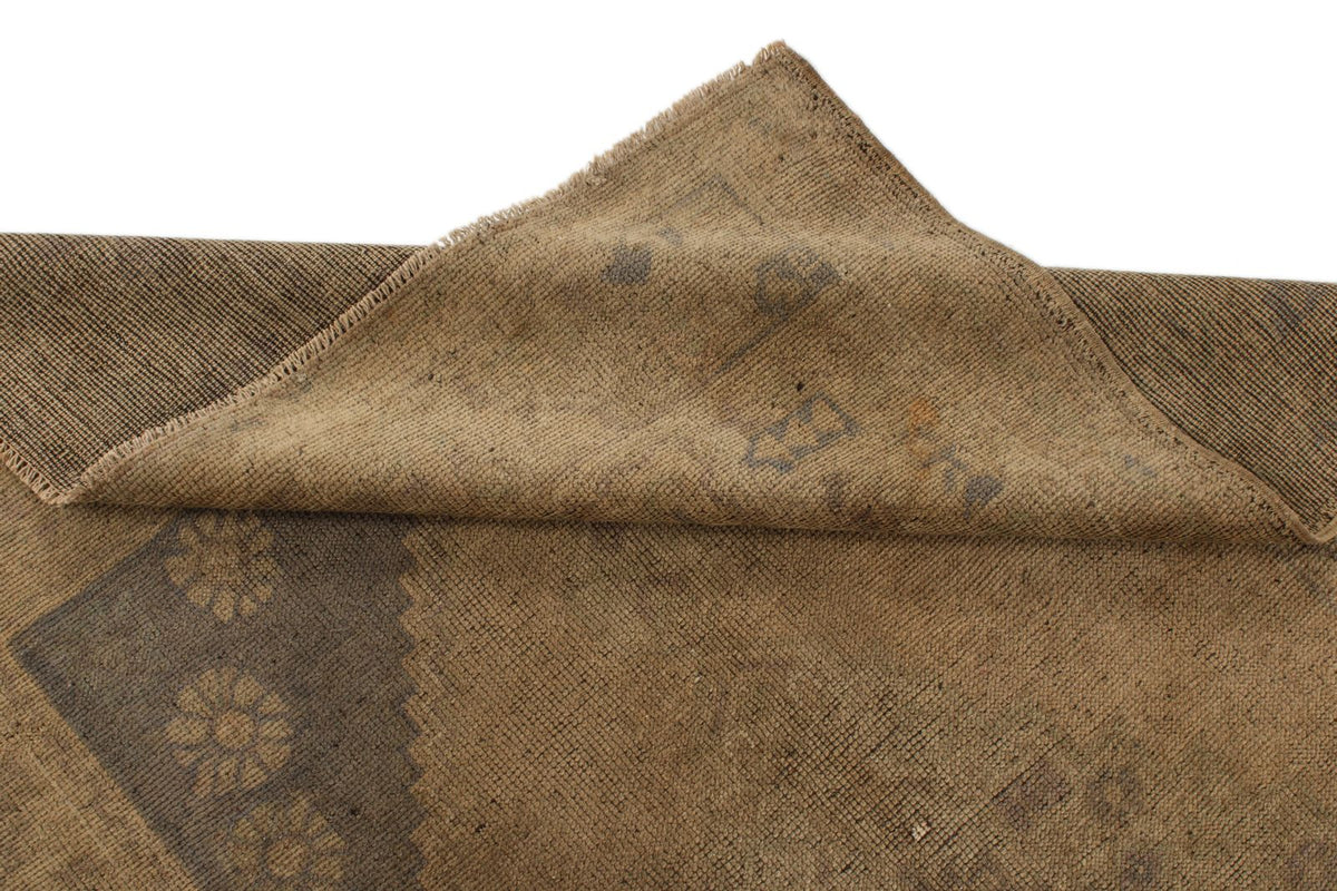 4x7 Ivory Turkish Tribal Rug