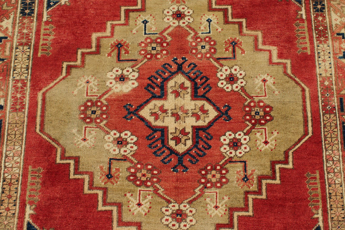 5x9 Red and Green Turkish Tribal Rug